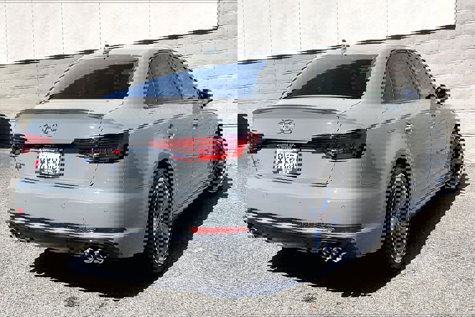 Used 2019 Audi S4 Premium Plus w/ Premium Plus Package image 13