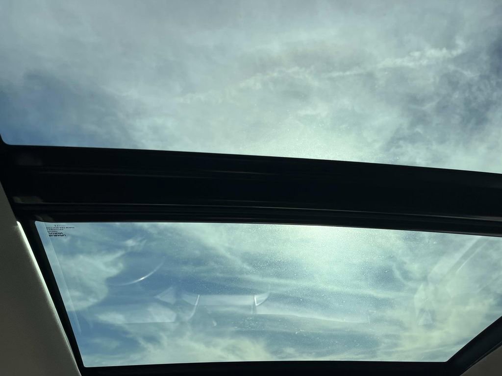 Used 2021 Subaru Ascent Touring w/ Popular Package #2 image 18