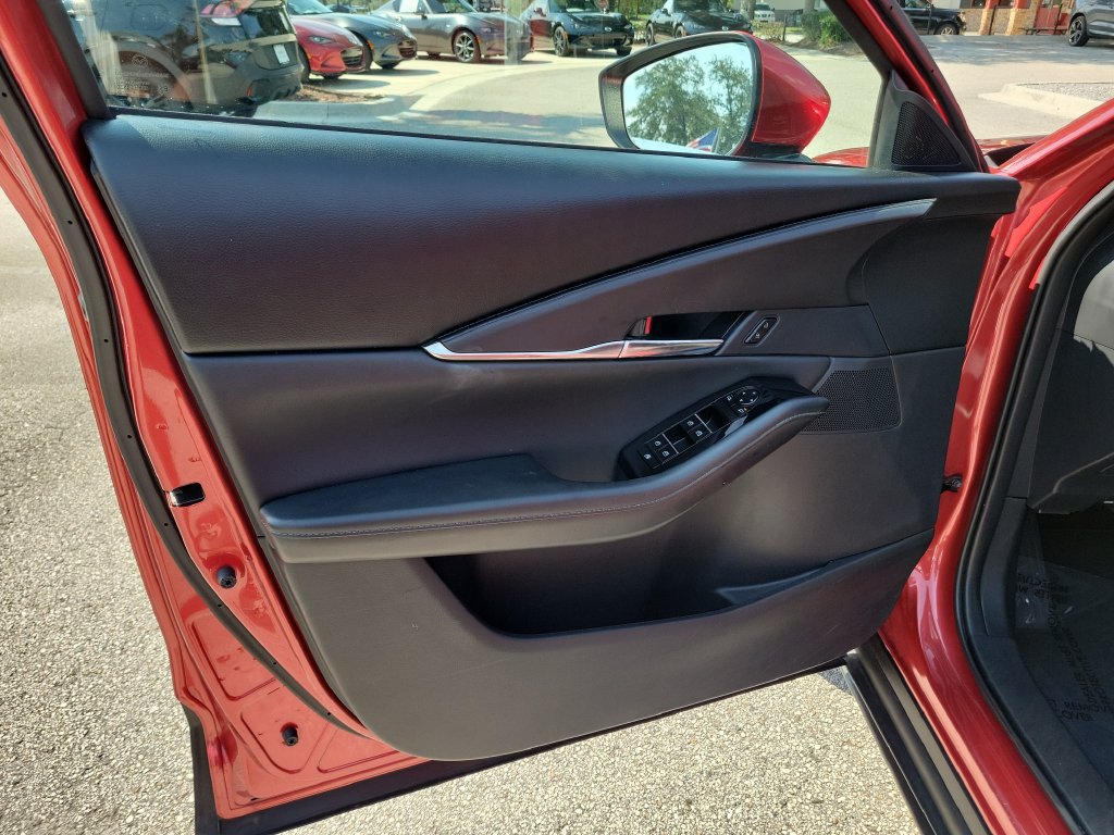 Used 2025 MAZDA CX-30 AWD 2.5 S w/ Preferred Package image 21