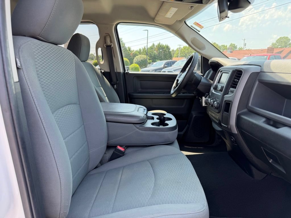 Used 2016 RAM 1500 Express w/ Popular Equipment Group AWD/4WD image 31