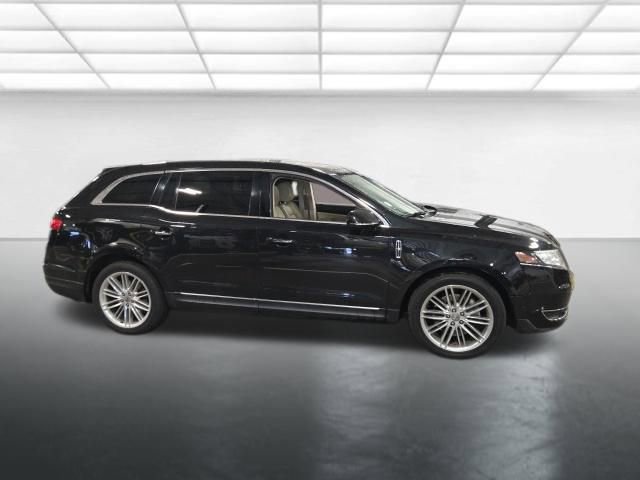 Used 2015 Lincoln MKT AWD w/ Equipment Group 201A image 3