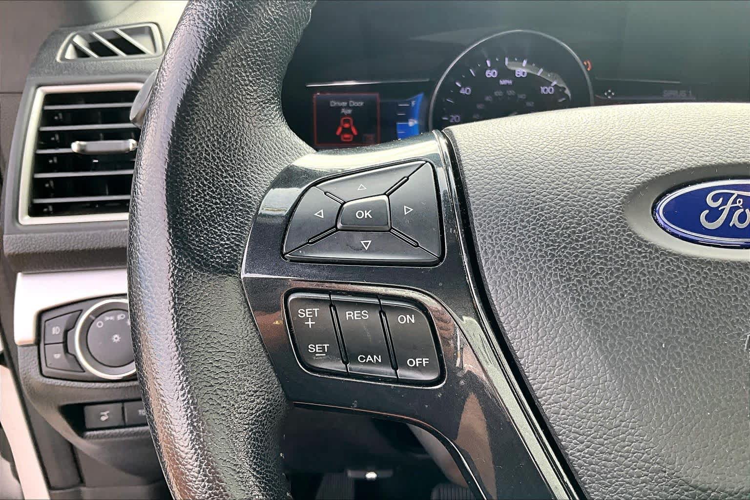 Used 2017 Ford Explorer XLT w/ Equipment Group 202A FWD image 22