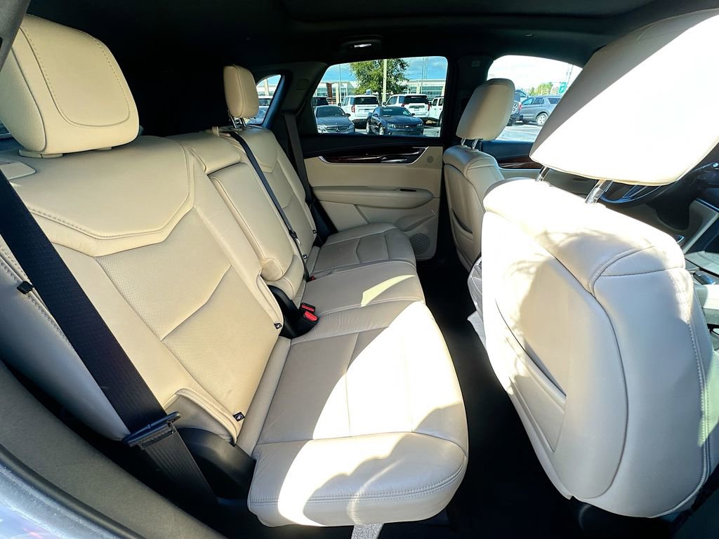 Used 2019 Cadillac XT5 Luxury image 27
