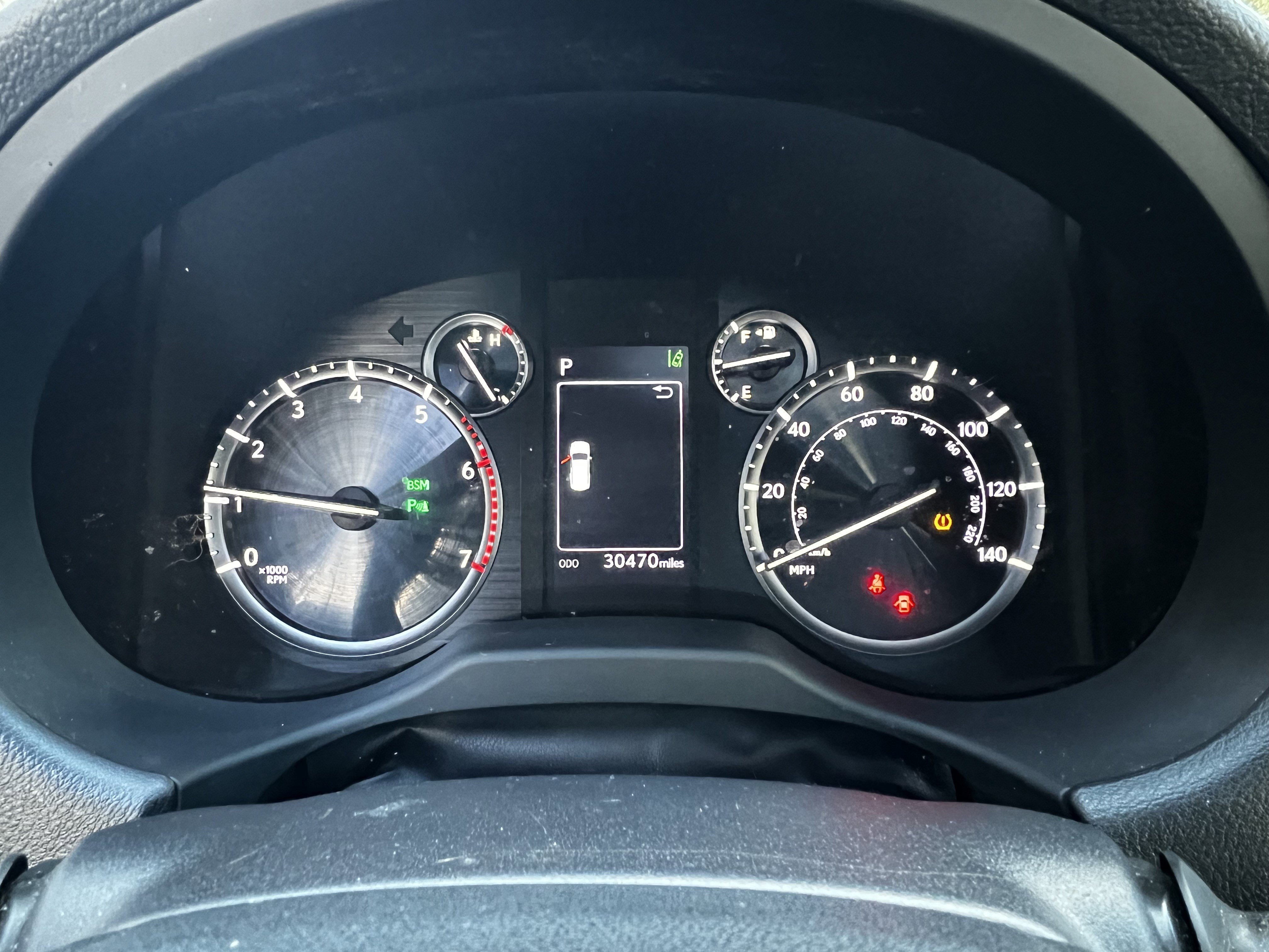 Used 2023 Lexus GX 460 Premium image 22