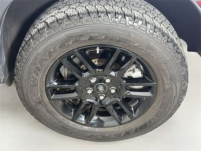 Used 2020 Land Rover Defender 110 HSE image 33