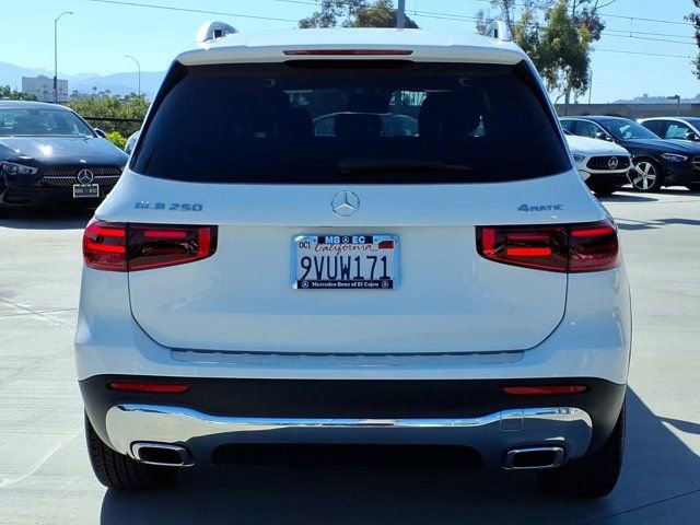 Certified 2026 Mercedes-Benz GLB 250 4MATIC image 22