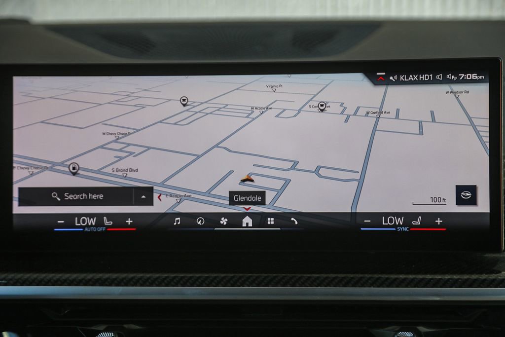 Used 2025 BMW X5 M60i w/ Parking Assistance Package image 11