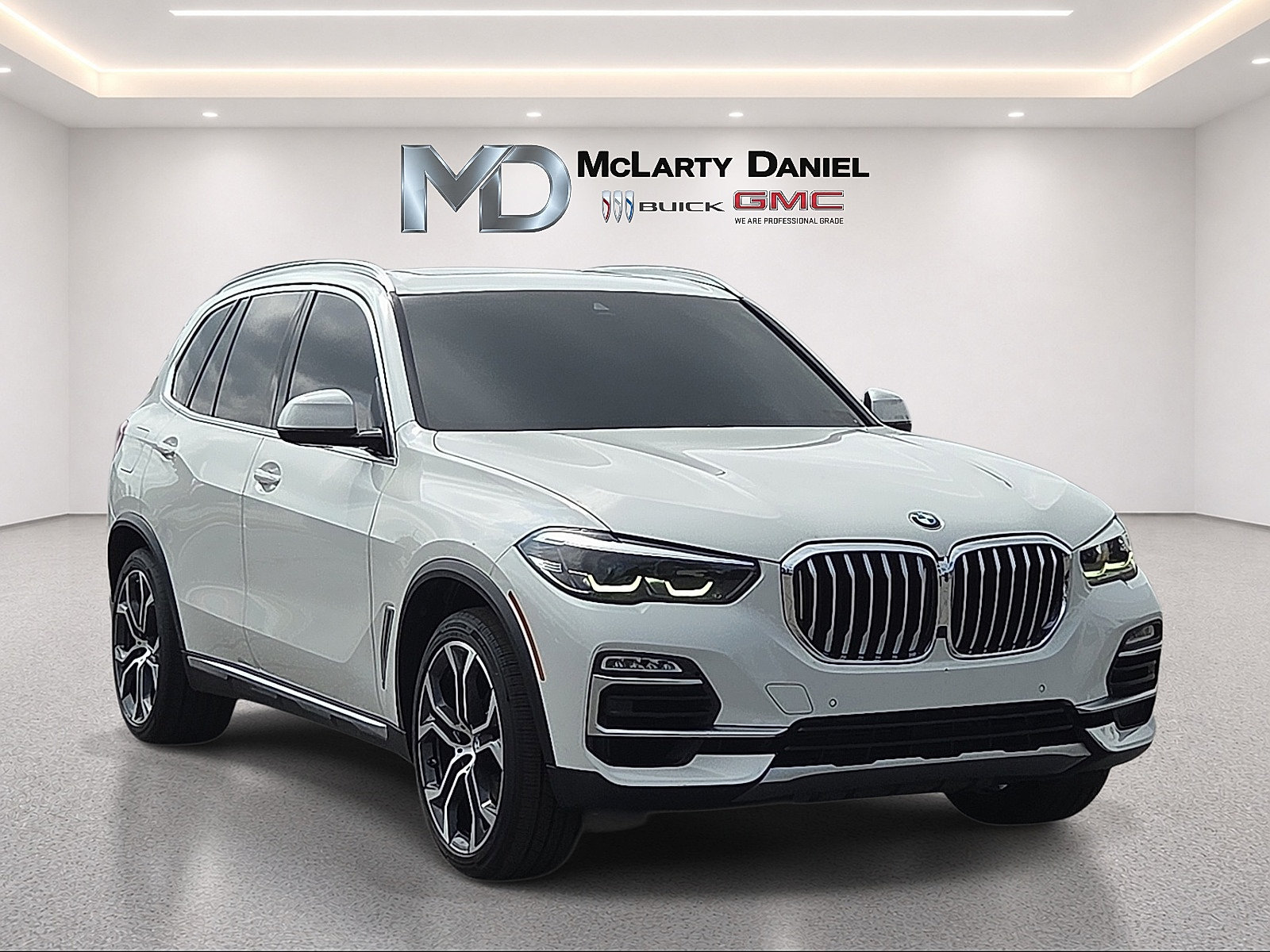Used 2020 BMW X5 sDrive40i w/ Convenience Package