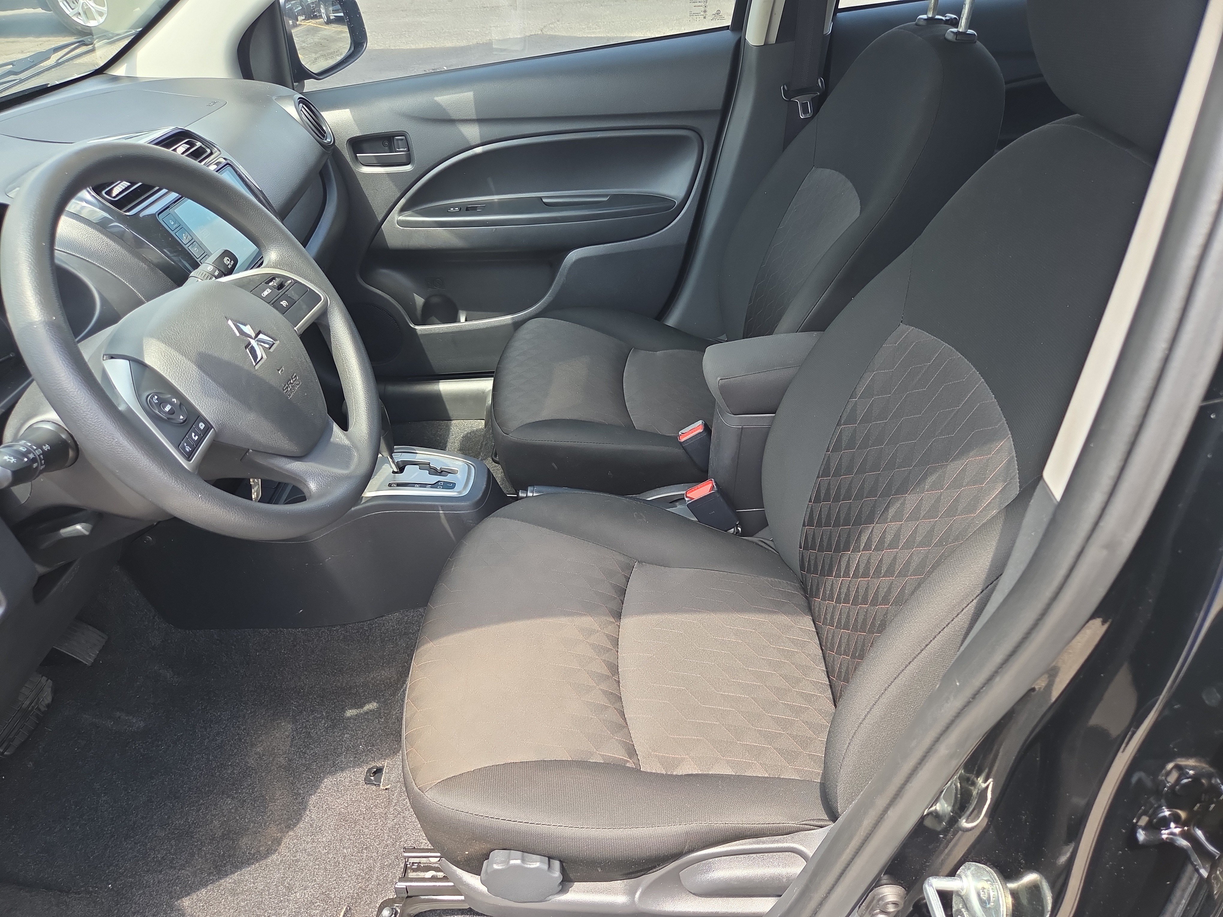 Used 2024 Mitsubishi Mirage ES FWD image 5