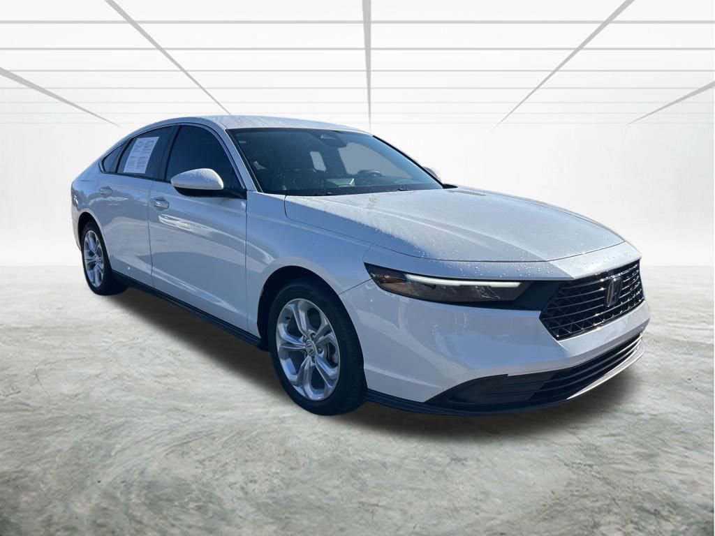 Used 2024 Honda Accord LX image 2