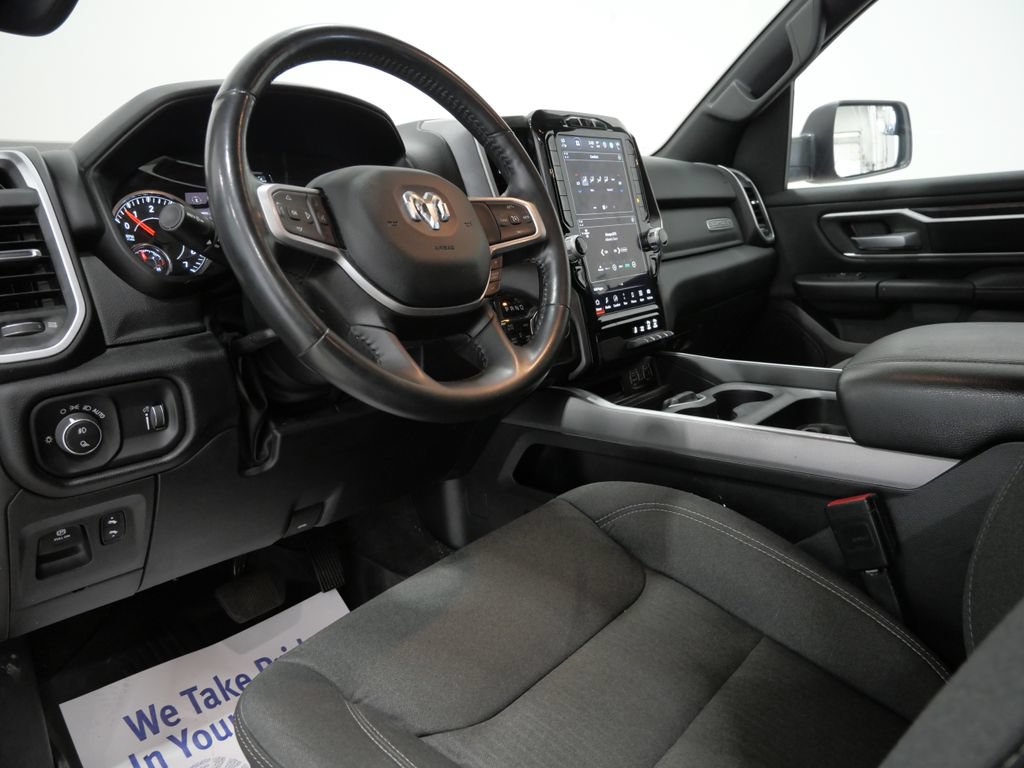Used 2023 RAM 1500 Big Horn AWD/4WD image 9