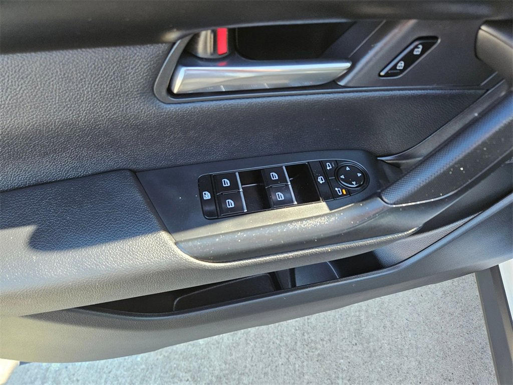 Used 2025 MAZDA CX-50 AWD 2.5 S w/ Premium Plus Pkg image 14