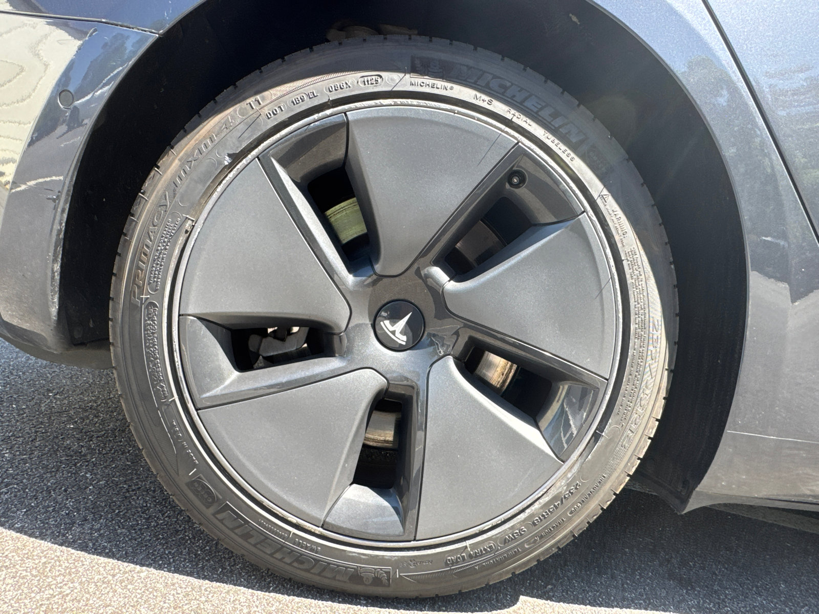 Used 2021 Tesla Model 3 Standard Range Plus image 21