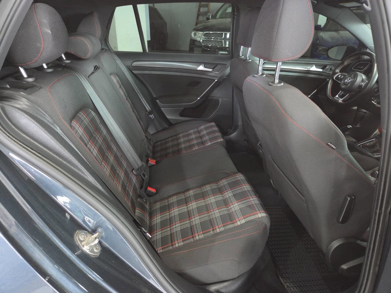 Used 2020 Volkswagen GTI S image 22