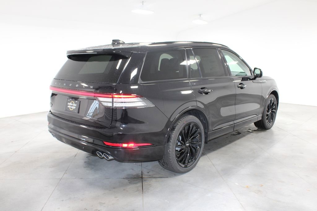 New 2025 Lincoln Aviator Reserve w/ Jet Appearance Package image 8