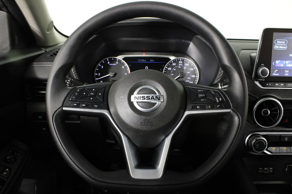 Certified 2023 Nissan Sentra SV image 10