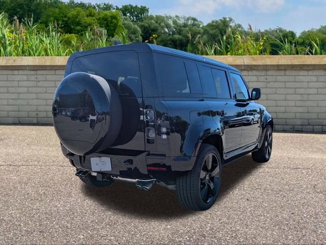 New 2025 Land Rover Defender 110 V8 image 4