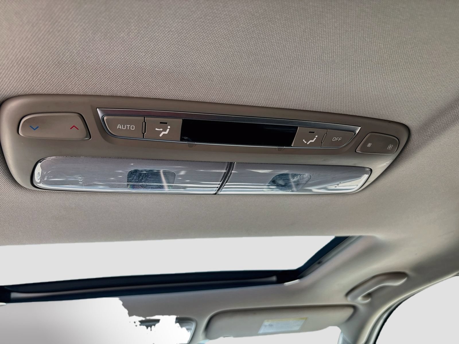 Used 2022 Kia Telluride EX FWD image 27