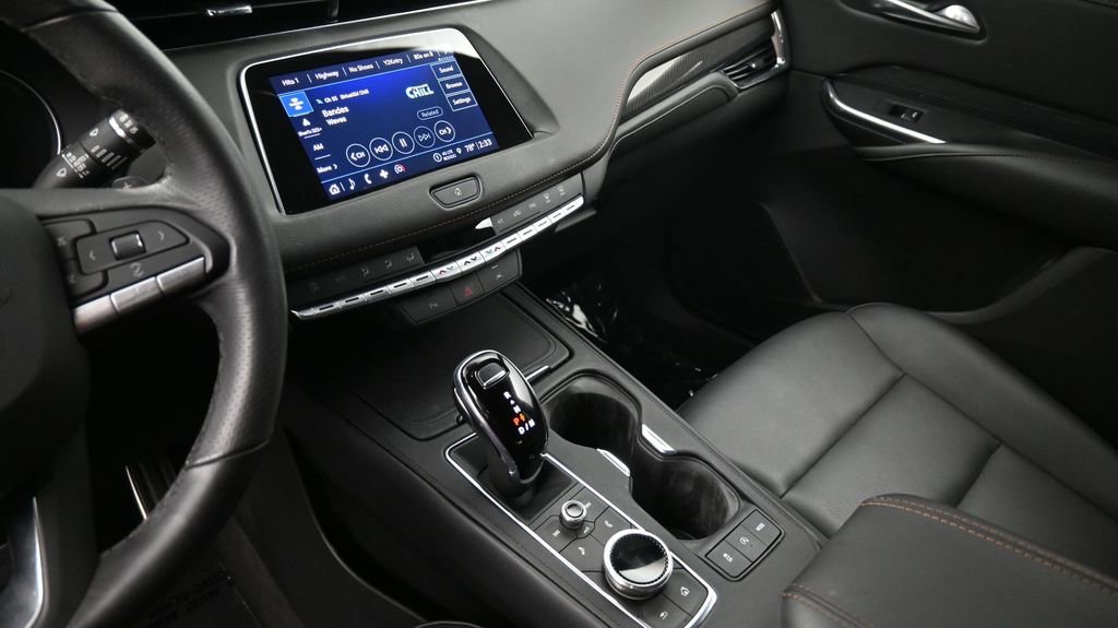 Used 2023 Cadillac XT4 Sport FWD image 8