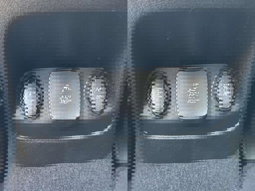 Used 2019 Kia Sorento SX image 11