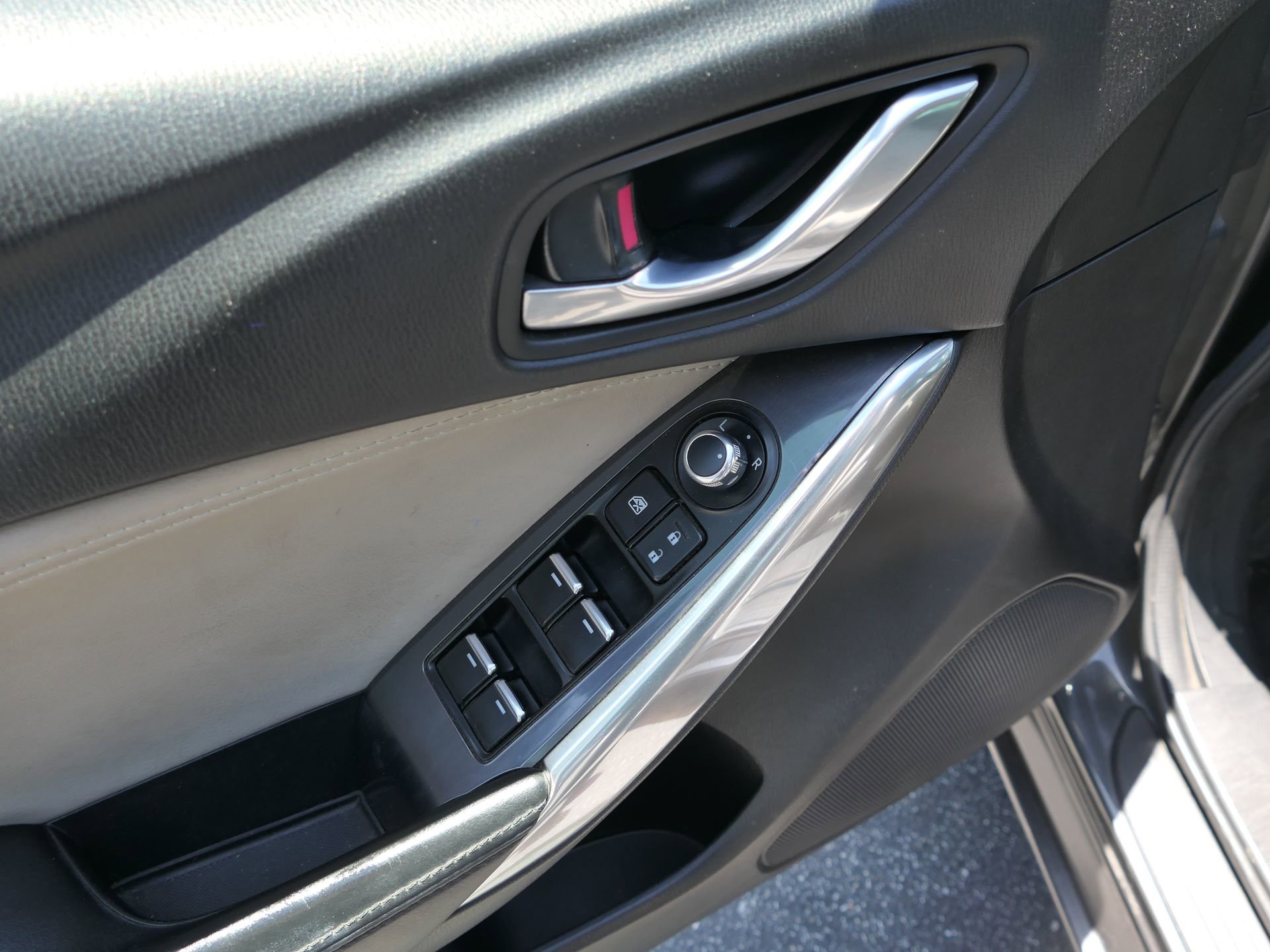 Used 2017 MAZDA MAZDA6 Touring FWD image 13