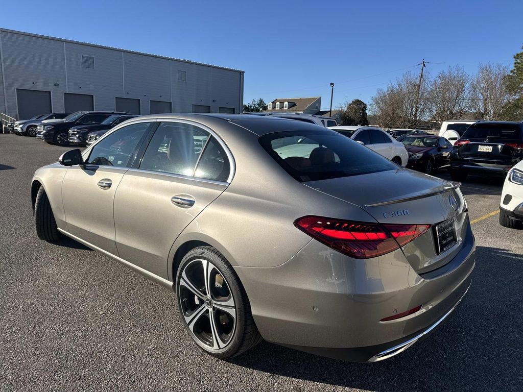 Used 2024 Mercedes-Benz C 300 Sedan image 5