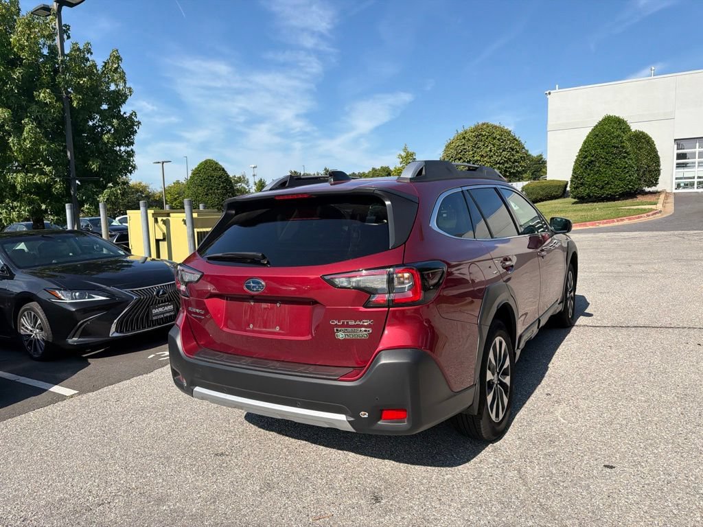 Used 2025 Subaru Outback Touring XT AWD/4WD image 18
