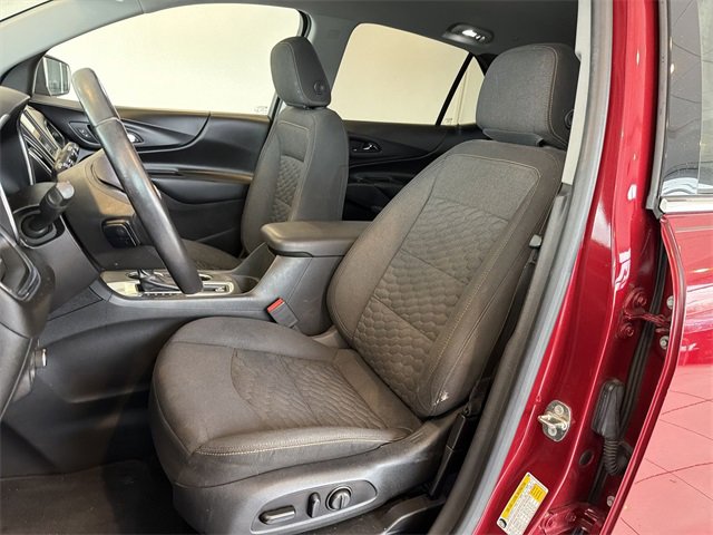 Used 2019 Chevrolet Equinox LT w/ Driver Convenience Package image 20