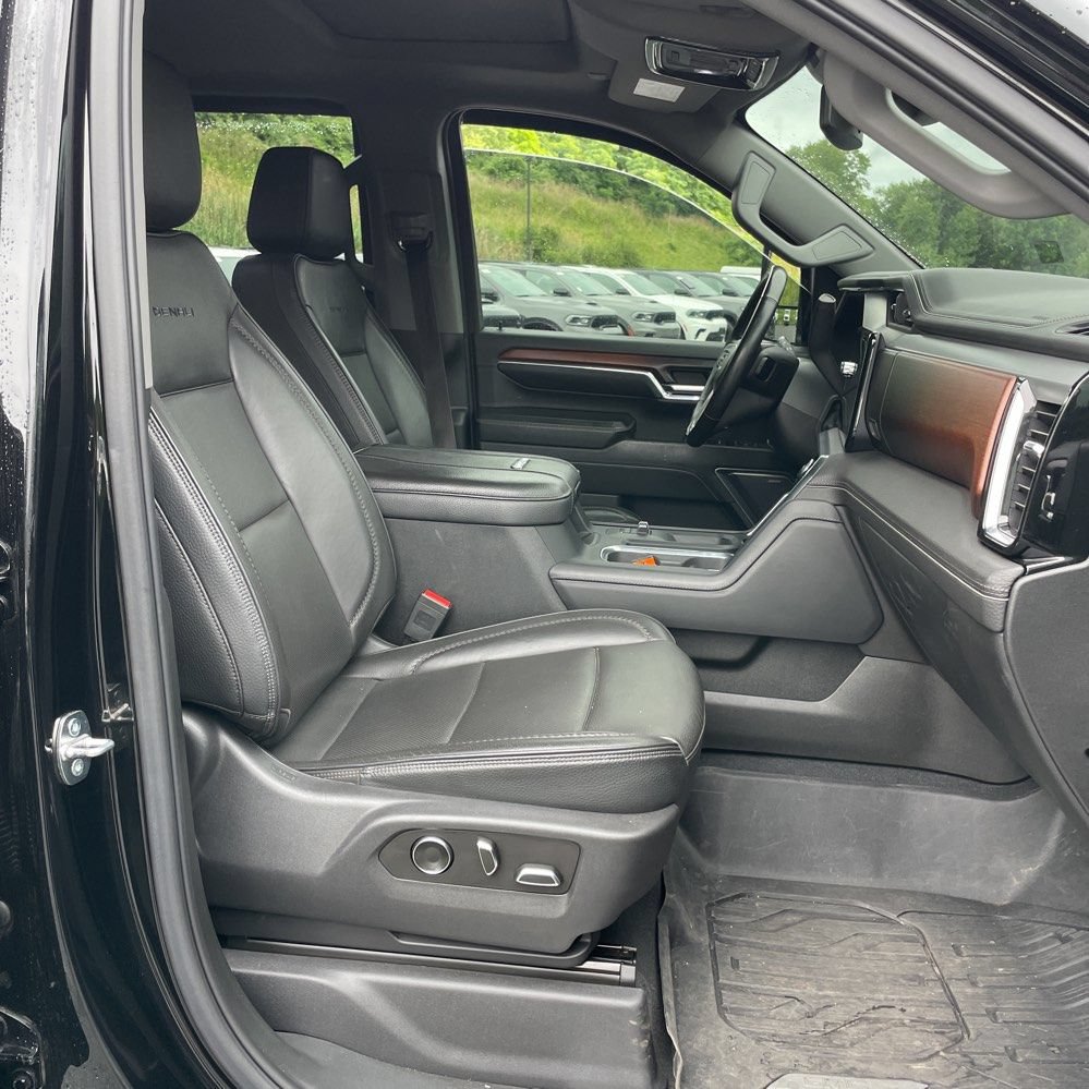 Used 2024 GMC Sierra 2500 Denali AWD/4WD image 10