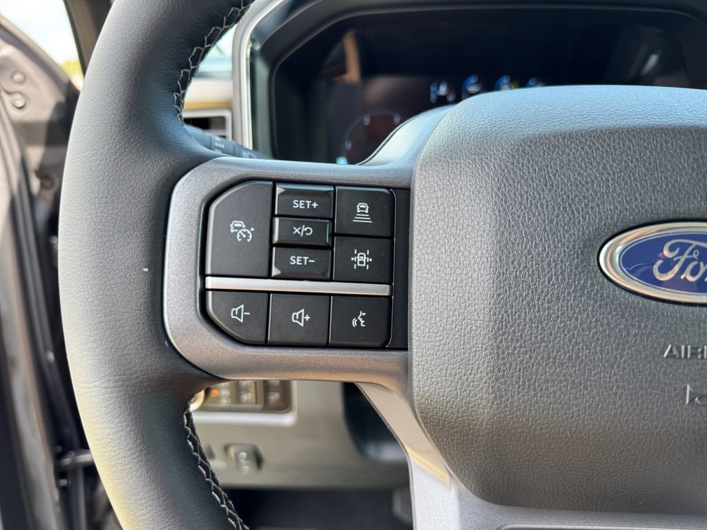 New 2025 Ford F350 Lariat w/ Lariat Ultimate Package image 26