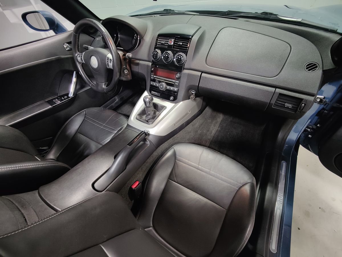 Used 2008 Saturn Sky Red Line image 12