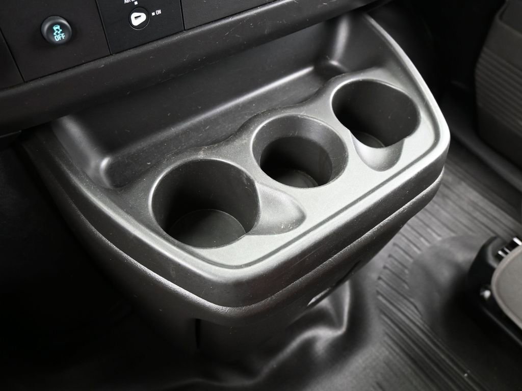 Used 2024 Chevrolet Express 2500 w/ Driver Convenience Package image 24