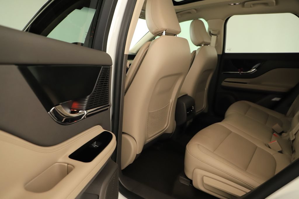Used 2022 Lincoln Corsair Grand Touring AWD/4WD image 27