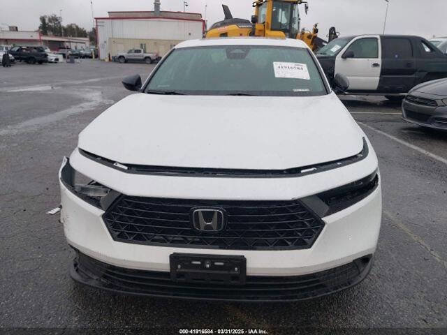 Used 2025 Honda Accord Sport image 13