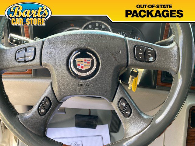 Used 2004 Cadillac Escalade AWD image 32