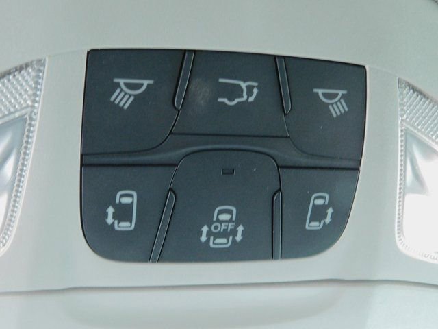 Used 2024 Chrysler Pacifica Limited image 23