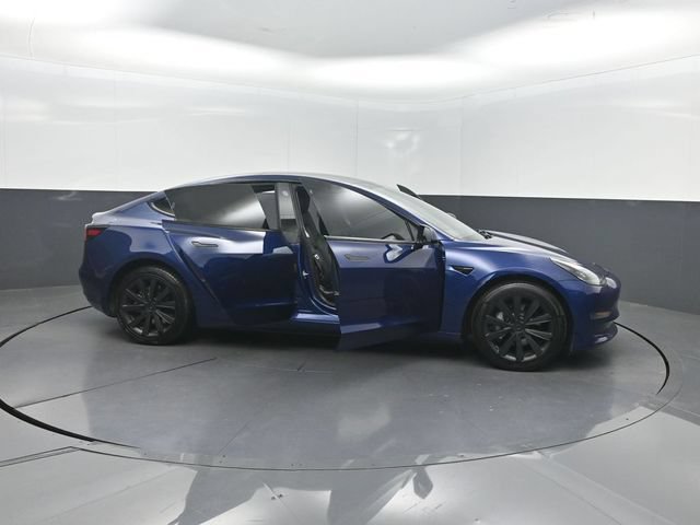 Used 2023 Tesla Model 3 Standard Range RWD image 33