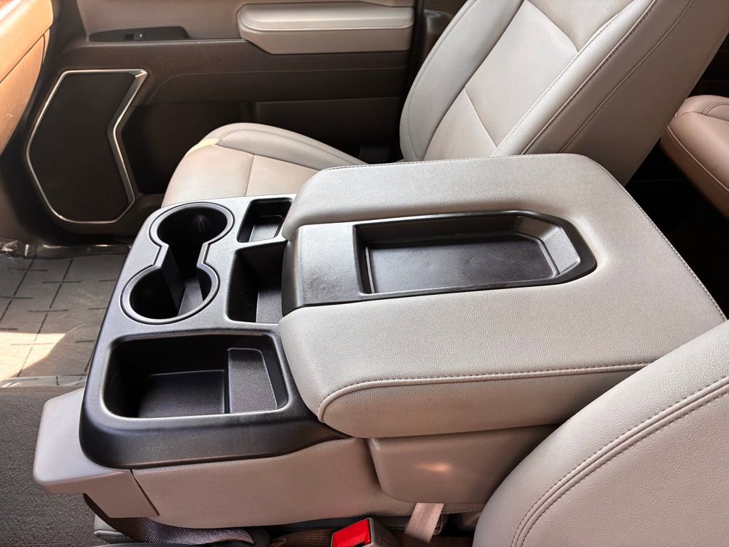 Used 2025 GMC Sierra 1500 SLT image 29