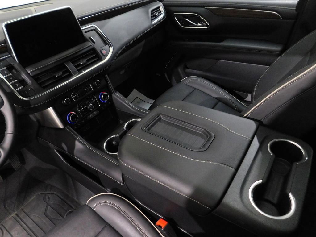 Used 2024 Chevrolet Tahoe Premier w/ Premium Package AWD/4WD image 71