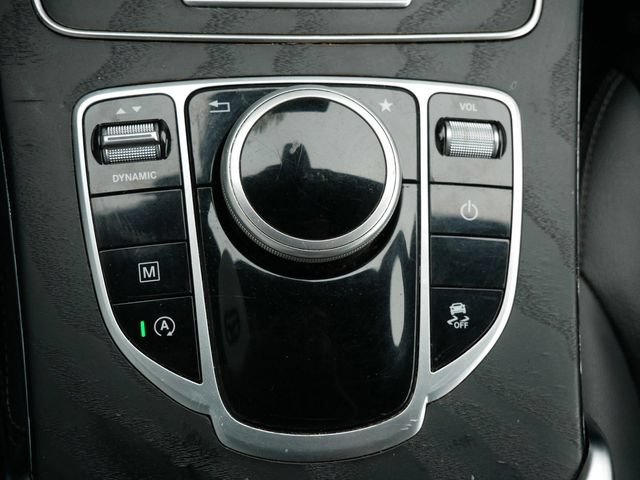 Used 2019 Mercedes-Benz GLC 300 4MATIC image 25