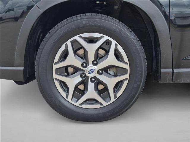Used 2023 Subaru Forester Premium AWD/4WD image 24