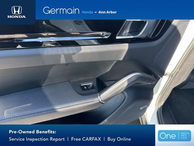 Used 2021 Porsche Cayenne image 10