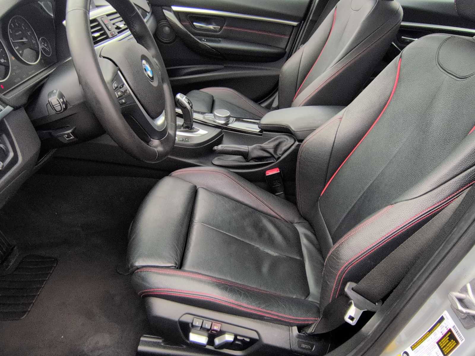 Used 2017 BMW 340i xDrive 340i xDrive image 16