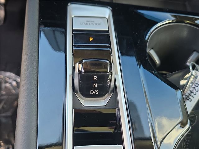 New 2026 Volkswagen Atlas SE FWD image 23