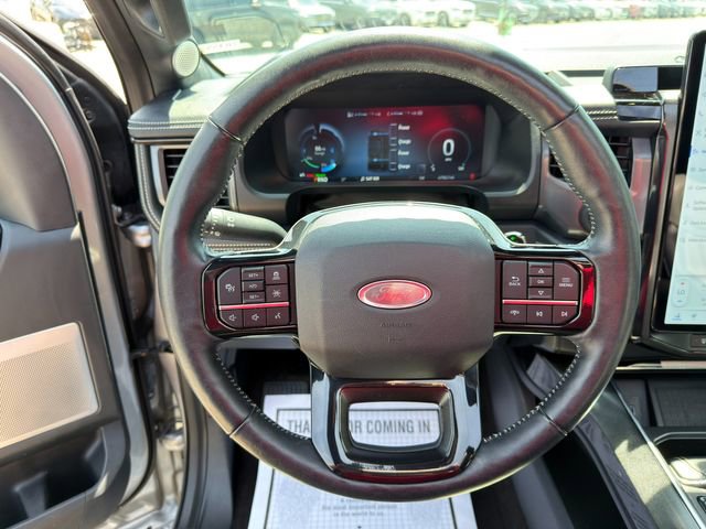 Used 2022 Ford F150 Lightning Platinum AWD/4WD image 49