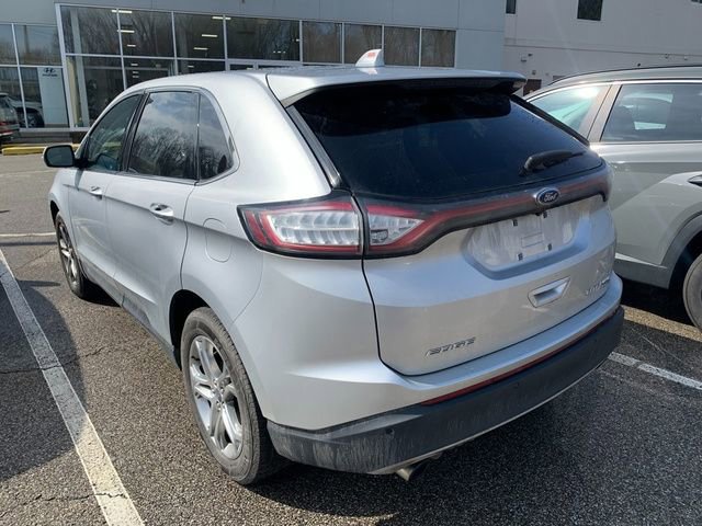 Used 2017 Ford Edge Titanium w/ Technology Package image 2