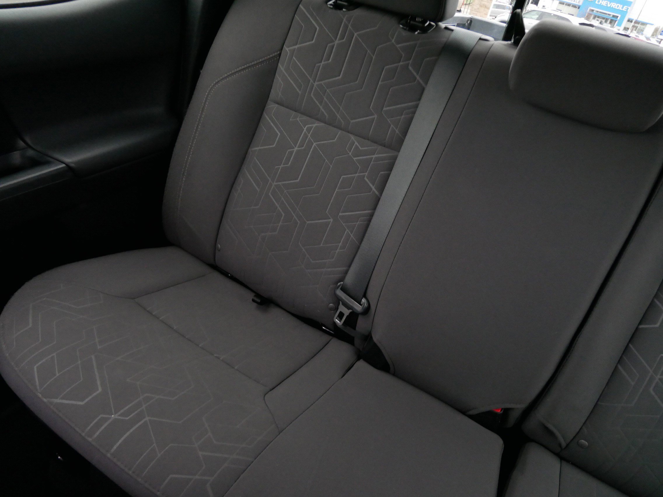 Used 2017 Toyota Tacoma TRD Off-Road AWD/4WD image 12