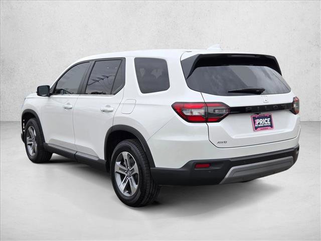 Used 2025 Honda Pilot EX-L image 8