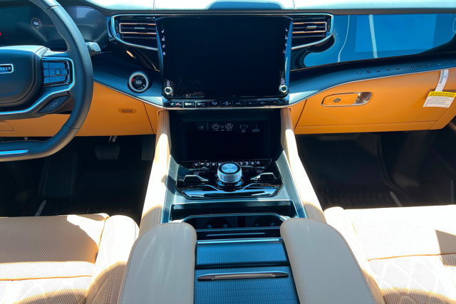 New 2026 Jeep Grand Wagoneer Summit AWD/4WD image 13