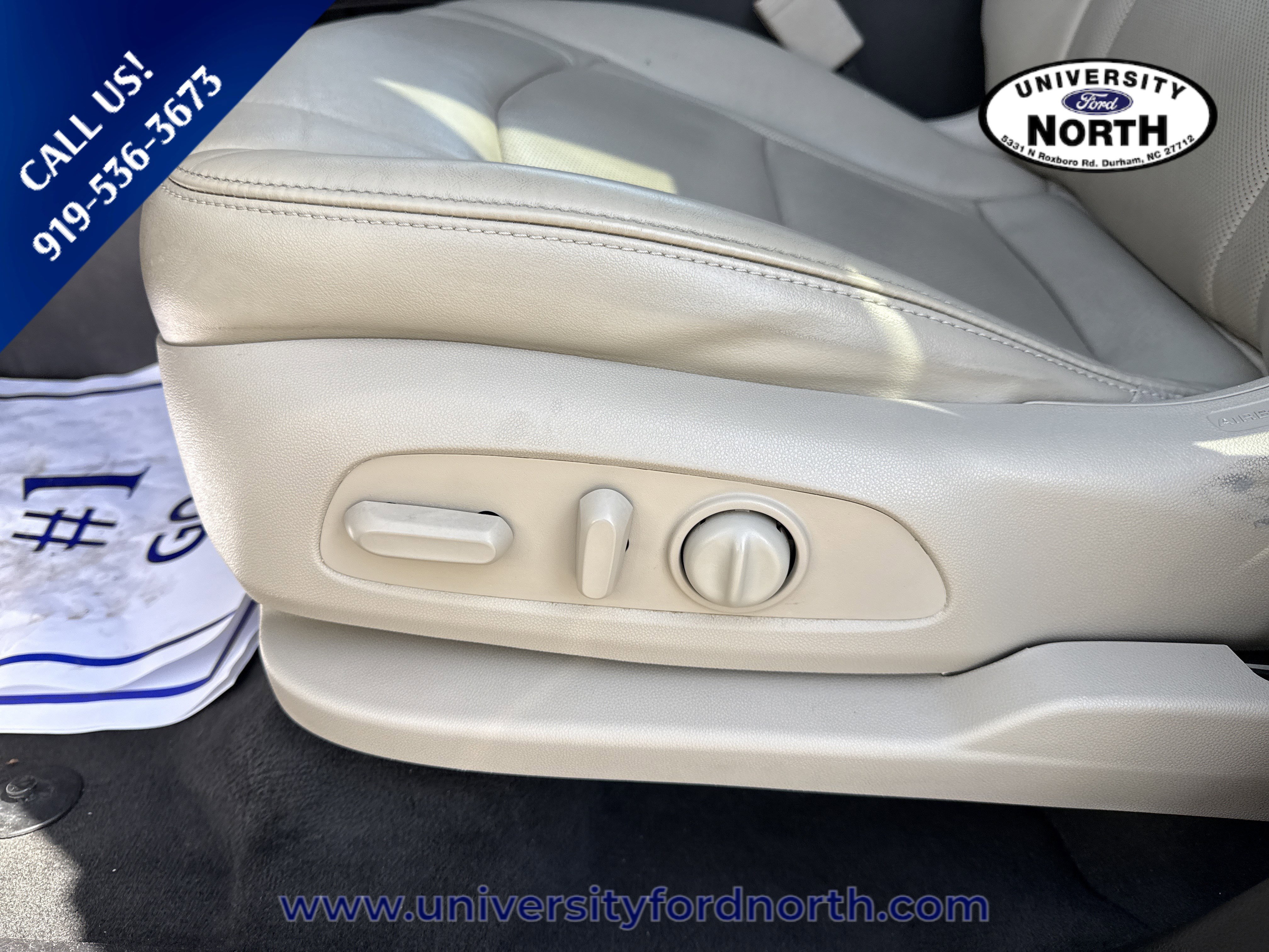 Used 2021 Buick Enclave Essence w/ Sound and Sites Package image 17